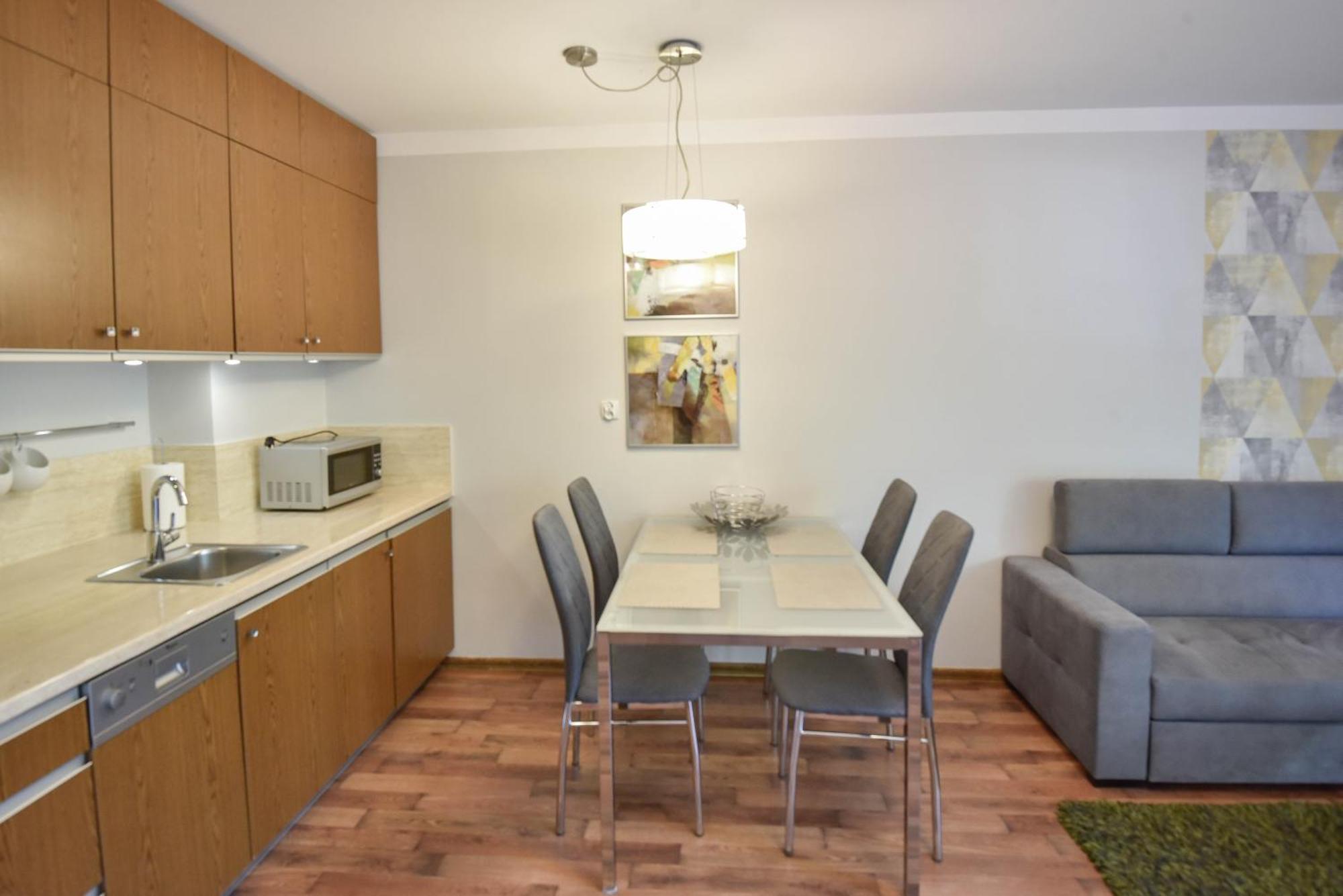Apartamenty Mistral Z Parkingiem - Promenada & Morze - Apartamenty Na Wyspie Świnoujście Exteriör bild