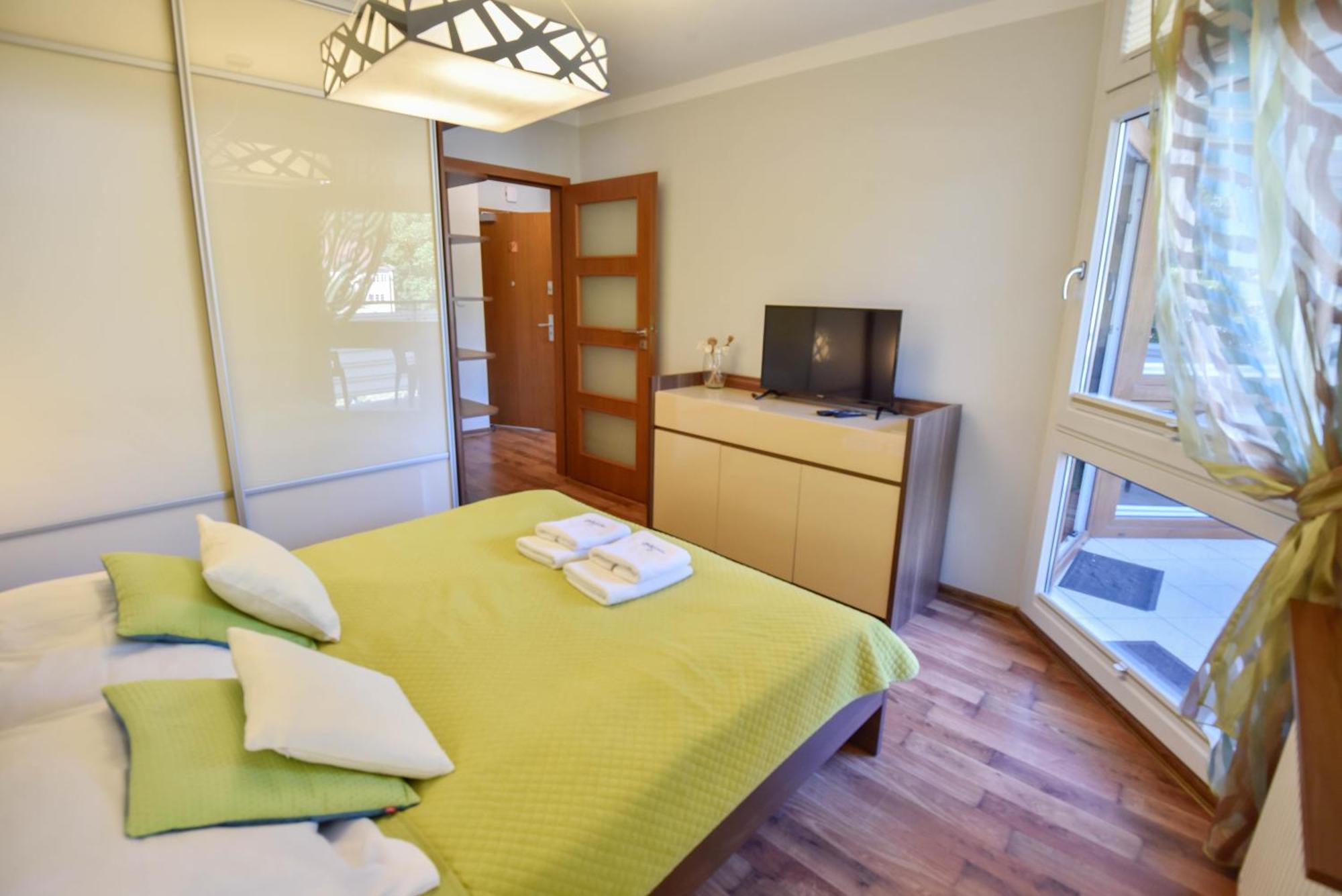 Apartamenty Mistral Z Parkingiem - Promenada & Morze - Apartamenty Na Wyspie Świnoujście Exteriör bild