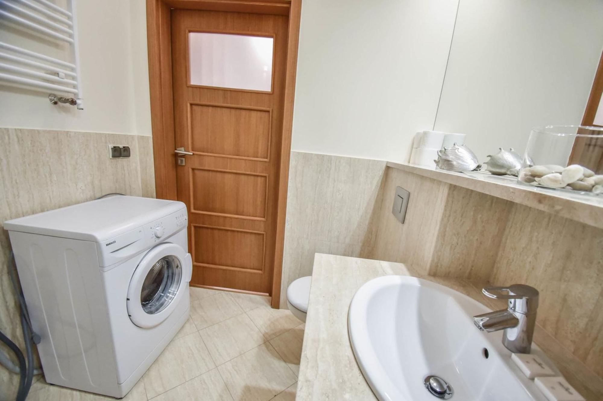 Apartamenty Mistral Z Parkingiem - Promenada & Morze - Apartamenty Na Wyspie Świnoujście Exteriör bild