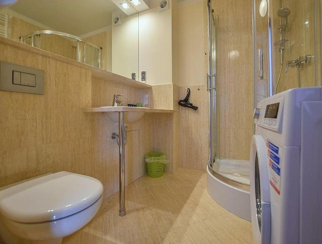 Apartamenty Mistral Z Parkingiem - Promenada & Morze - Apartamenty Na Wyspie Świnoujście Exteriör bild