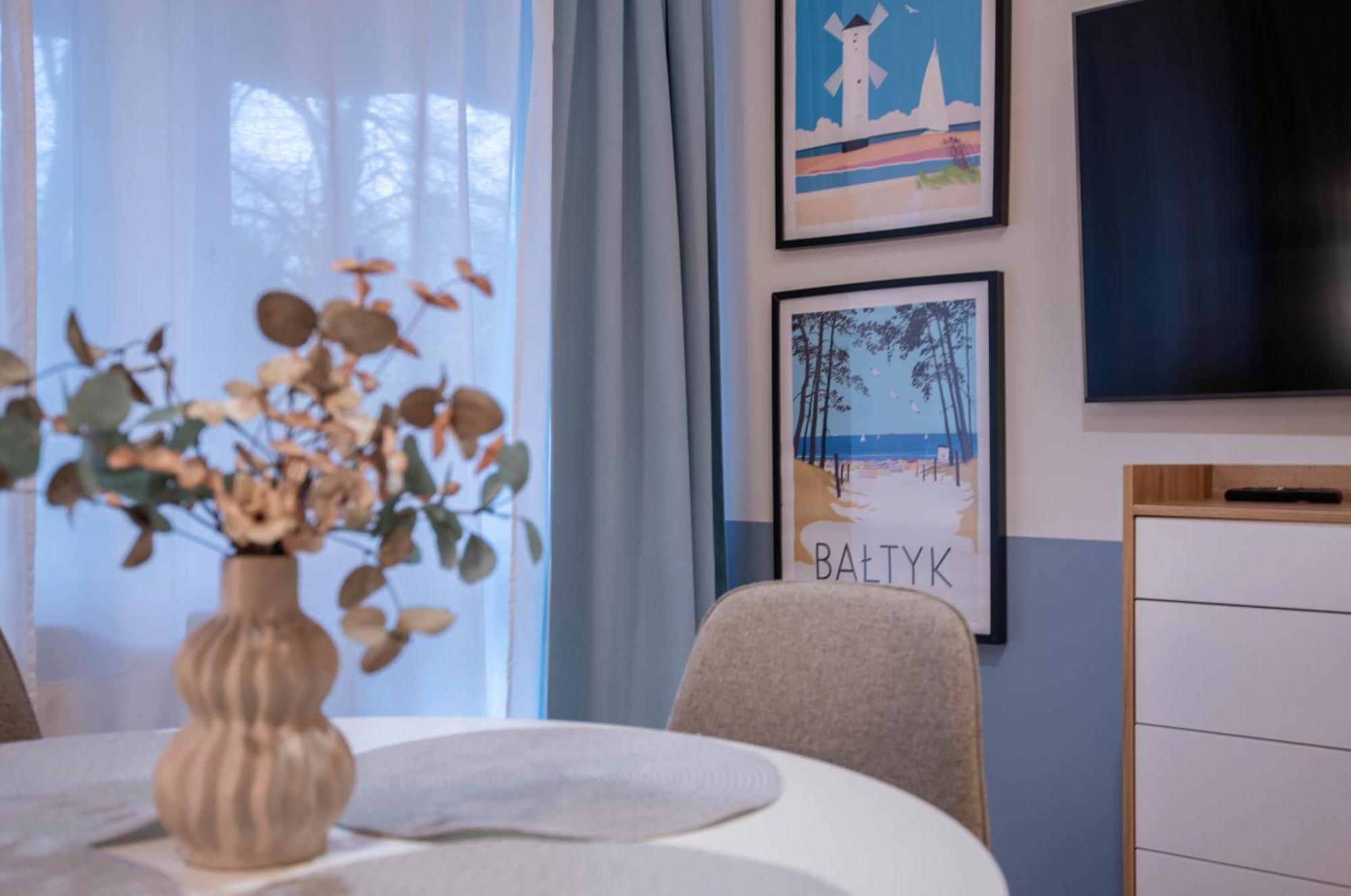 Apartamenty Mistral Z Parkingiem - Promenada & Morze - Apartamenty Na Wyspie Świnoujście Exteriör bild